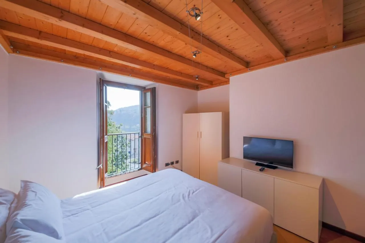 Apartment La Villa Suites - By Myhomeincomo
