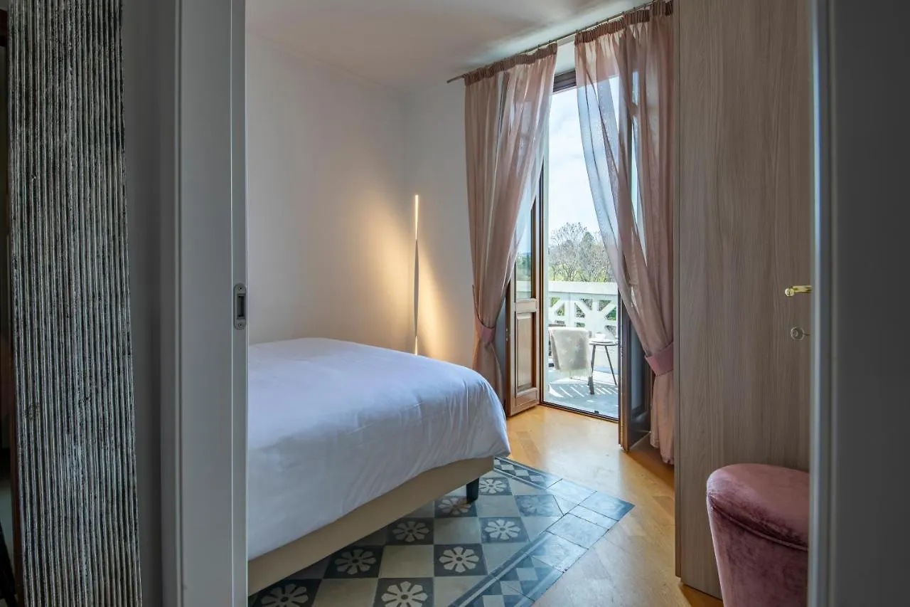 La Villa Suites - By Myhomeincomo 0*, Como